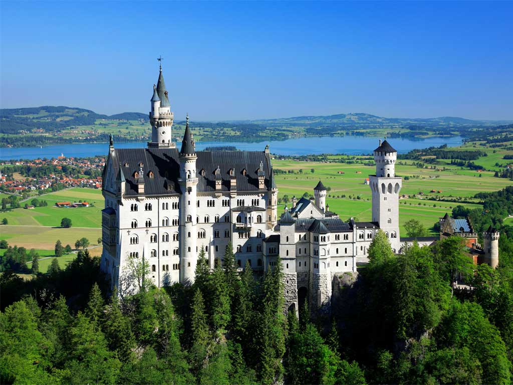Neuschwanstein Castle, Bavaria, Germany built by King Ludwig II